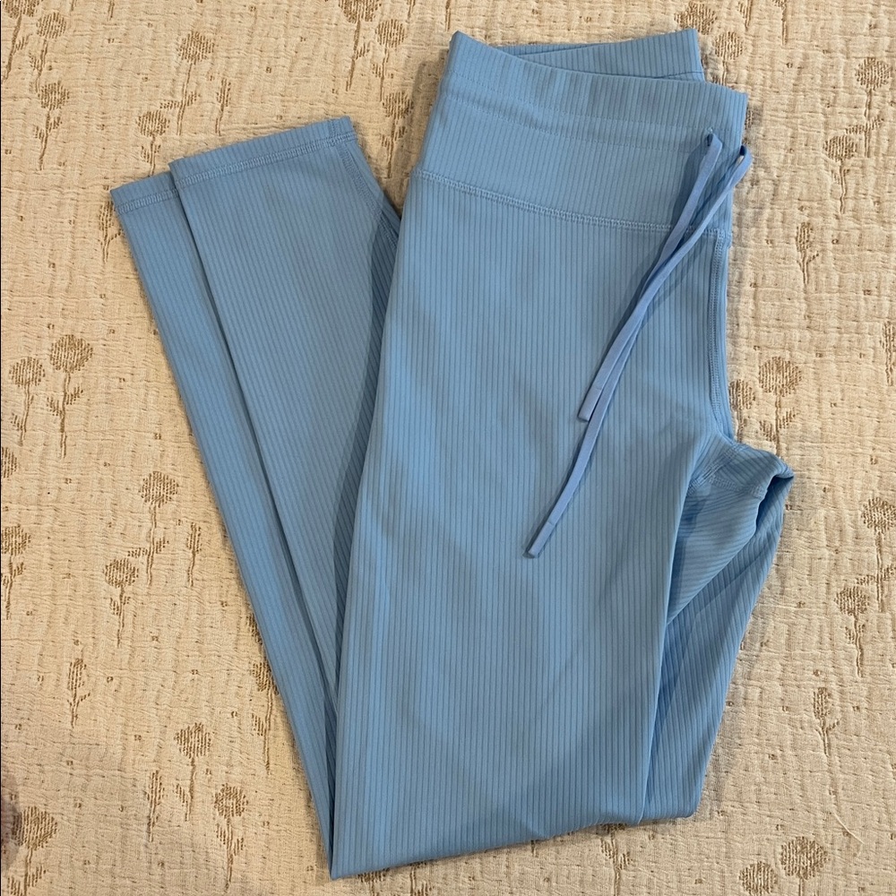 Fabletics Oasis High-Waisted Blue Leggings